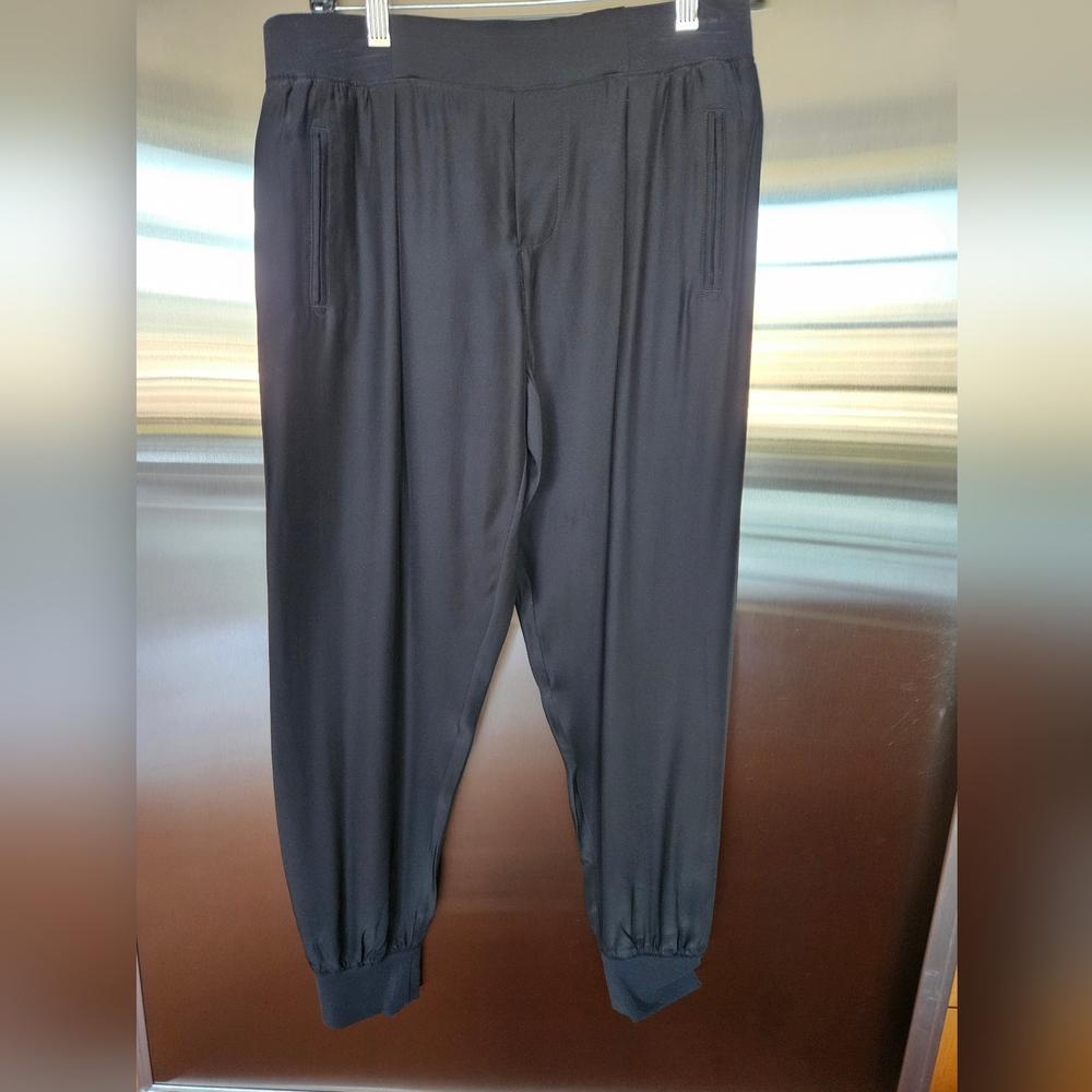 NWT ATM Anthony Thomas Melillo Slim Jersey Jogger Worn Once. Excellent Condition
